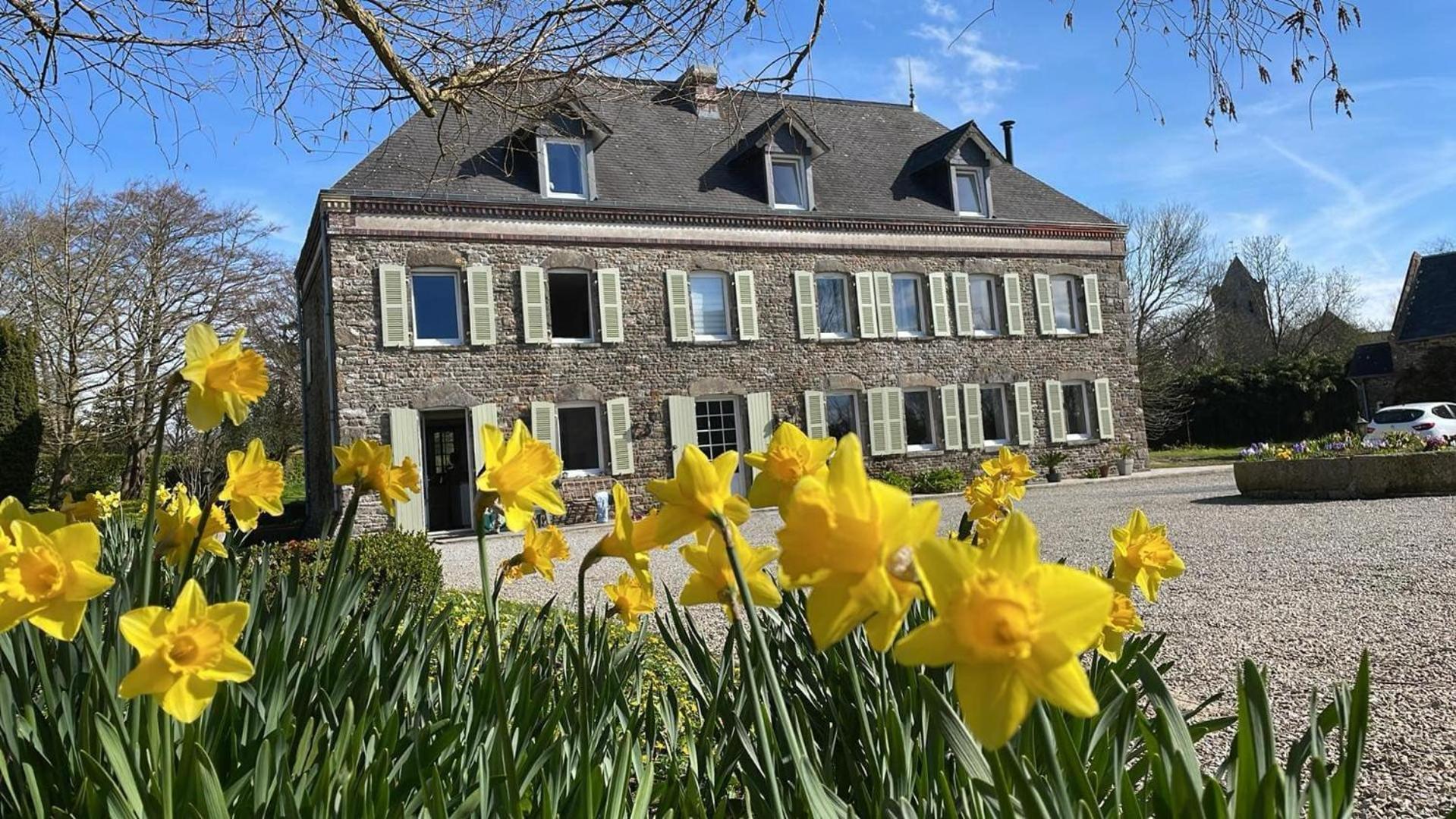 Chambres D'Hotes & Gites - Domaine Les Sources ปอร์ไบ ภายนอก รูปภาพ